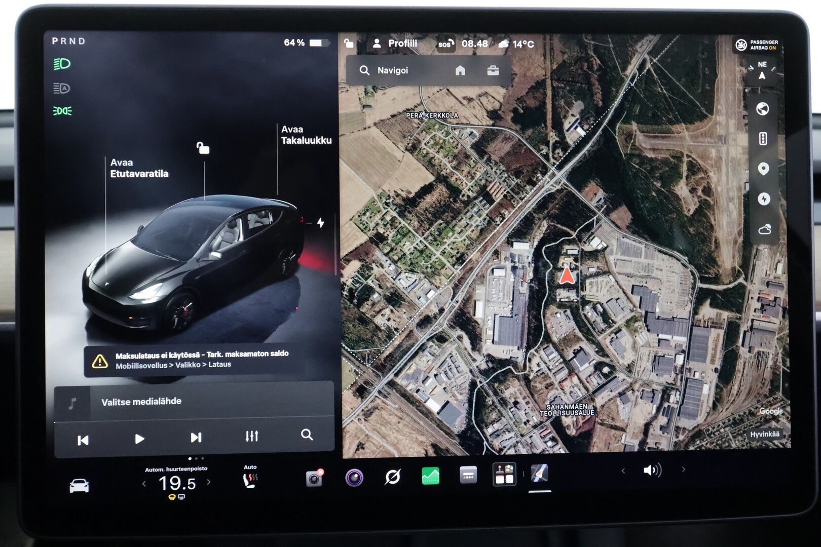Tesla Model Y 2022 Performance - | ILP | Koukku | Lasikatto | ACC | Matrix-LED | P.kamera | Muistipenkki | Premium Audio | Navi | Kaistavahti | Keyless | 2x Latauskaapelit | - KORKO VAIN 3,99 %
