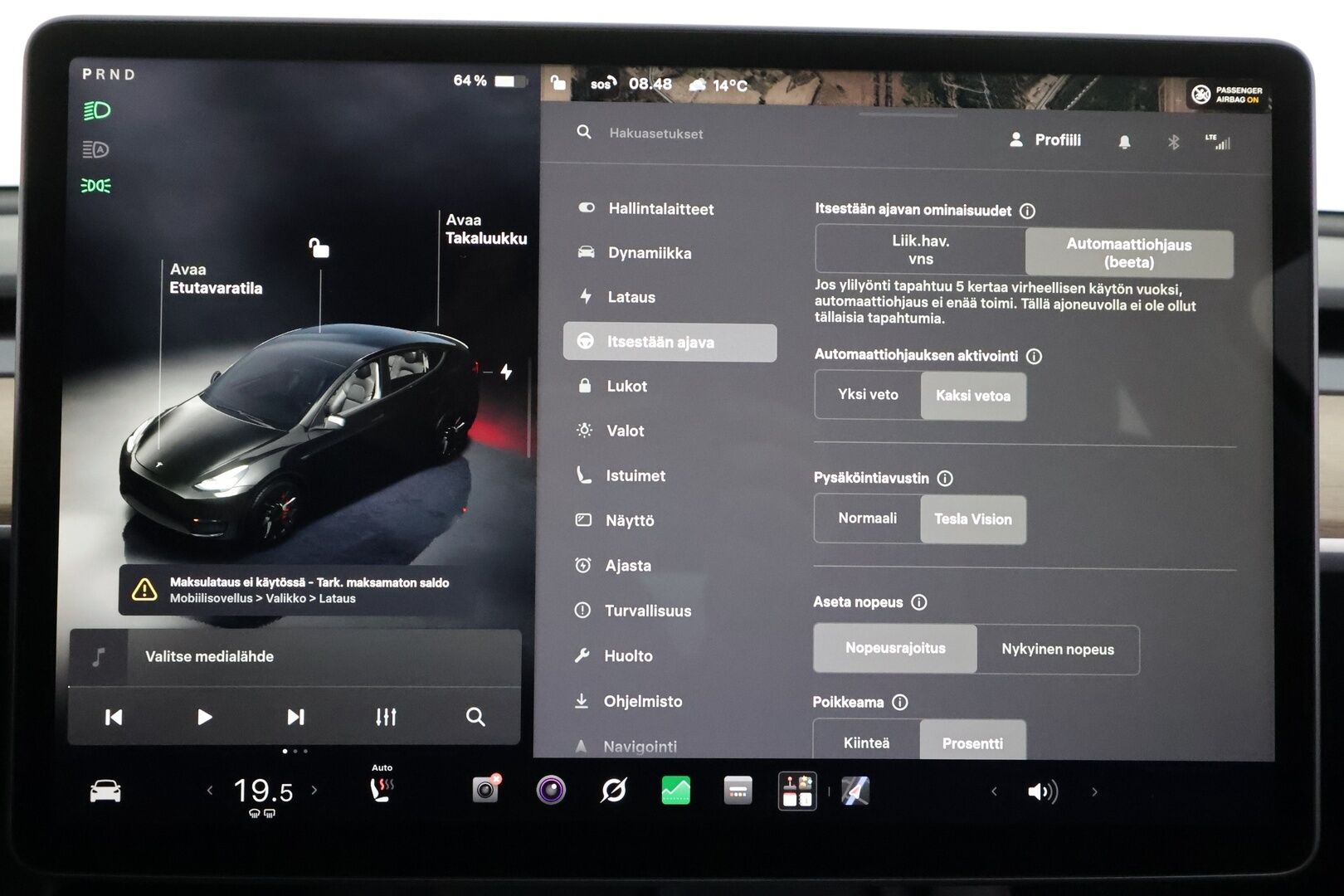 Tesla Model Y 2022 Performance - | ILP | Koukku | Lasikatto | ACC | Matrix-LED | P.kamera | Muistipenkki | Premium Audio | Navi | Kaistavahti | Keyless | 2x Latauskaapelit | - KORKO VAIN 3,99 %