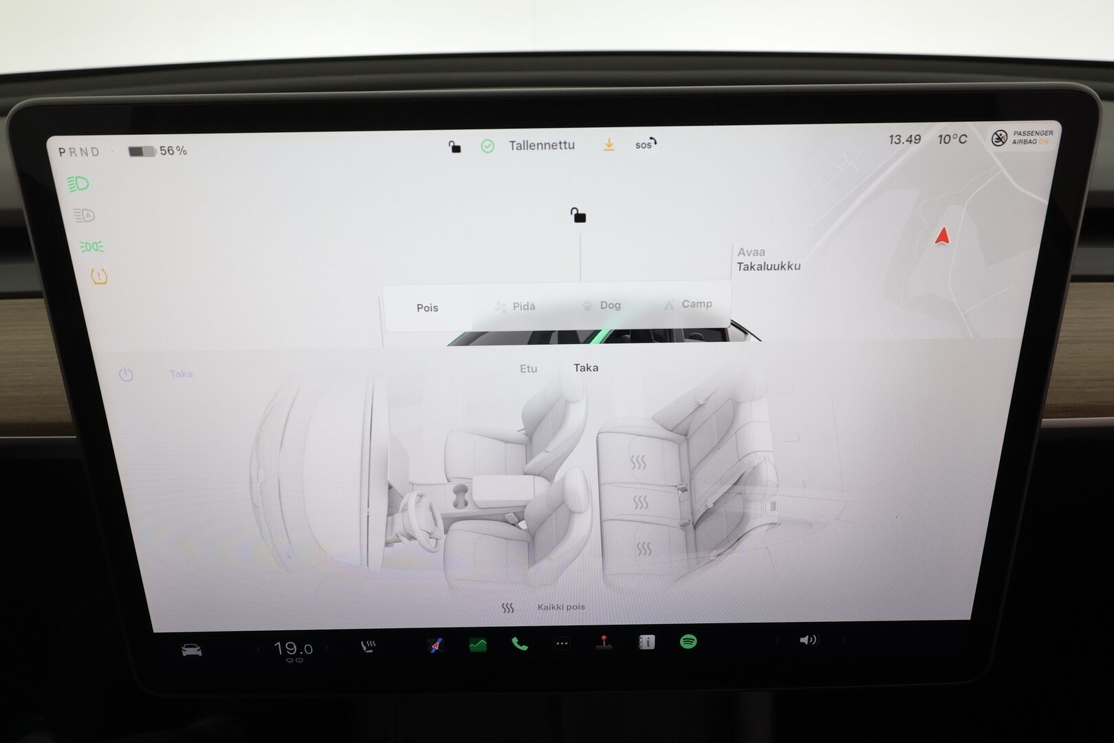 Tesla Model Y 2024 RWD * Koukku / ILP / Premium Audio / Lasikatto / Matrix LED / Nahat / Ratinlämmitin * - 1.Om Suomi-auto / Kahdet renkaat aluvanteilla 