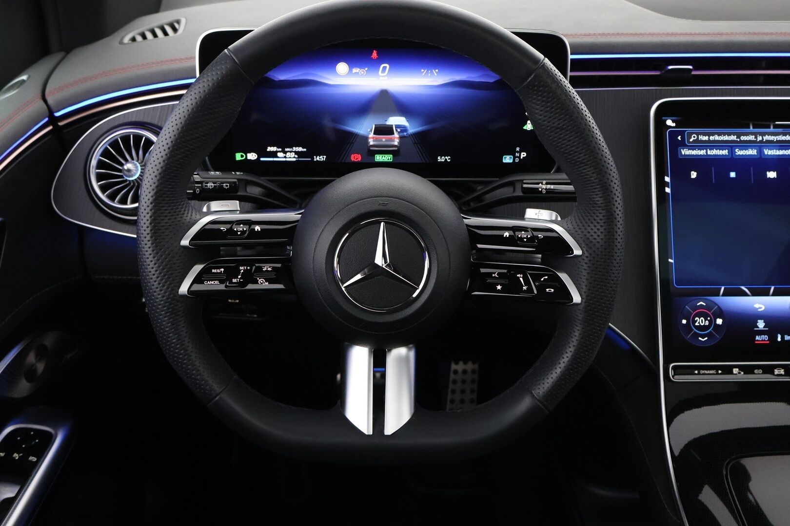 Mercedes-Benz EQE SUV 2023 500 SUV 4MATIC AMG - 2,99 % KORKOTARJOUS TÄHÄN AUTOON - Distronic+ / Digital Light / Vetokoukku / 3D Burmester Surround / Panoraama / Nahka-Alcantara Muistipenkit / Ilma-Alusta / Supervarusteltu!