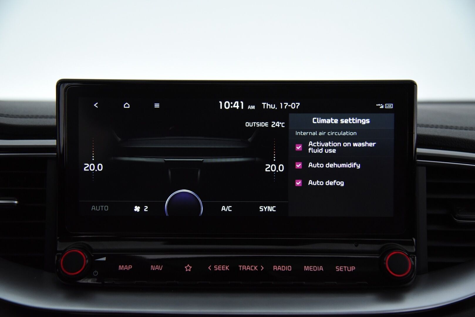 Kia Ceed 2020 Panorama / ilmastoidut nahat / Koukku / Blis / Adapt. vak / P-kamera - Merkkiliikkeen huoltohistoria / Muistipenkki /  Lohko + sisätilalämmitin / Navi / Huippuvarusteltu!