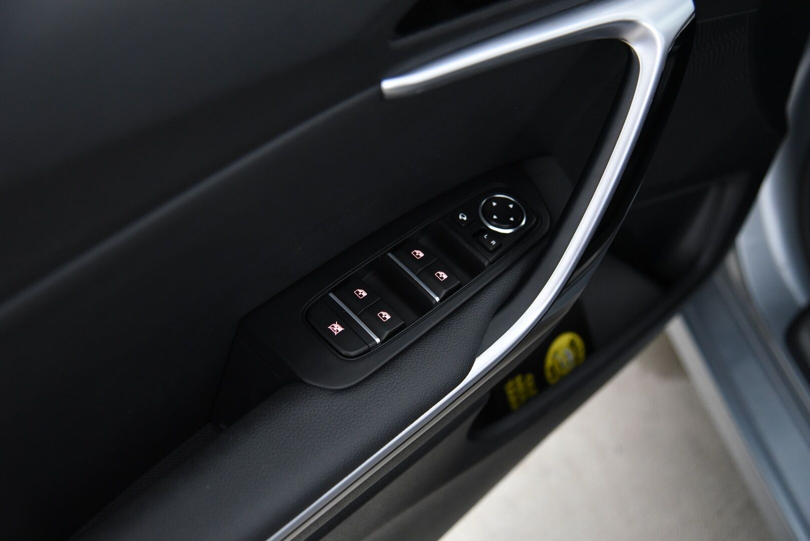 Kia Ceed 2020 Panorama / ilmastoidut nahat / Koukku / Blis / Adapt. vak / P-kamera - Merkkiliikkeen huoltohistoria / Muistipenkki /  Lohko + sisätilalämmitin / Navi / Huippuvarusteltu!