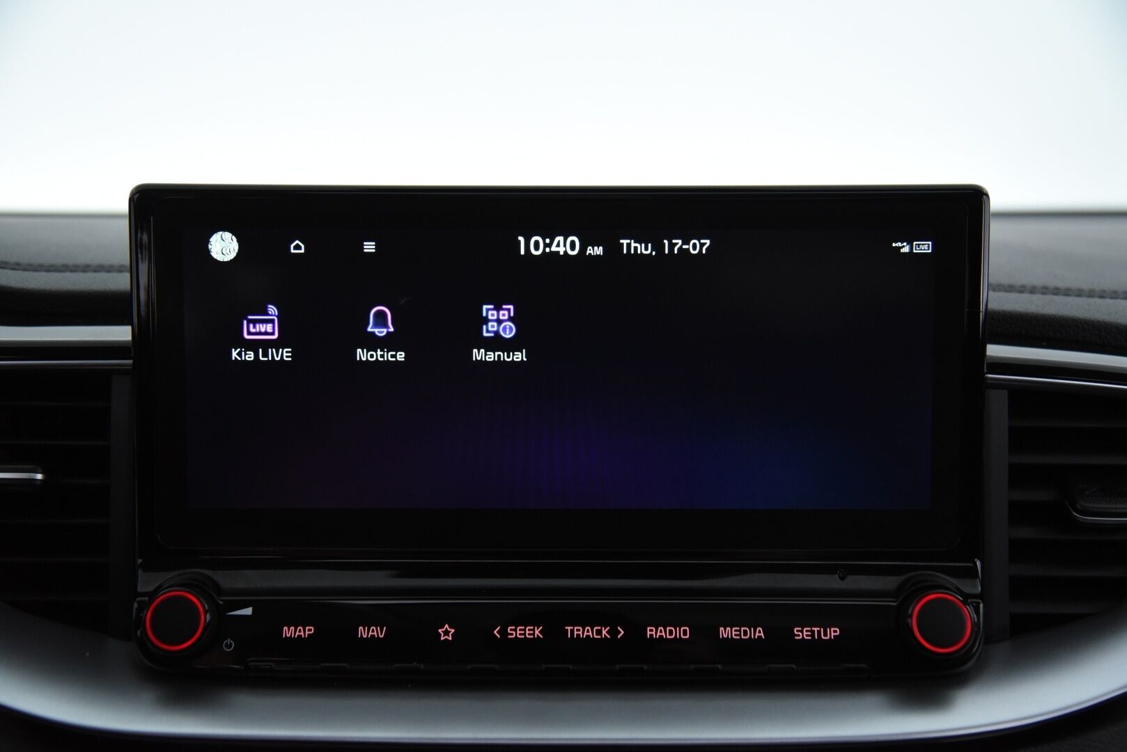 Kia Ceed 2020 Panorama / ilmastoidut nahat / Koukku / Blis / Adapt. vak / P-kamera - Merkkiliikkeen huoltohistoria / Muistipenkki /  Lohko + sisätilalämmitin / Navi / Huippuvarusteltu!