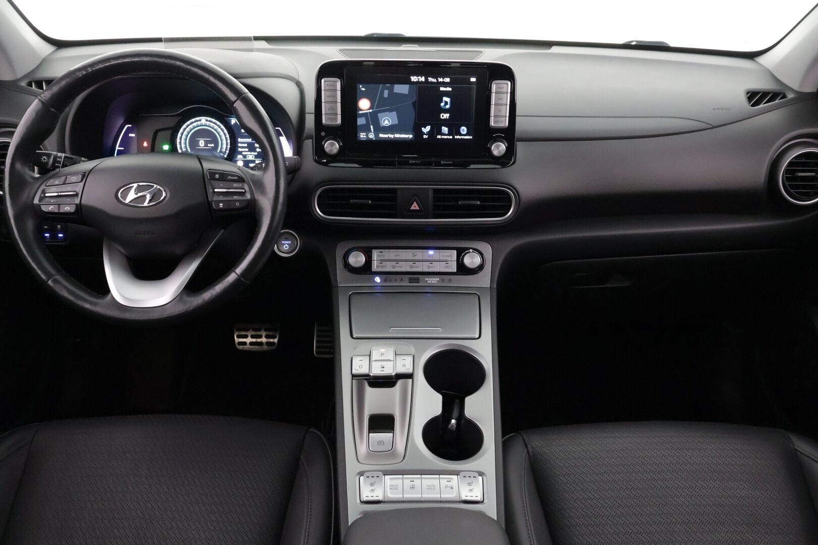 HYUNDAI KONA 2019 Premium Electric 64 kWh / Lämpöpumppu / Ilmastoidut nahkapenkit / Adapt. vakkari / HUD / Kaistavahti / P.Kamera* - *Taloudellinen sähköauto / Kattavasti varusteltu / Siisti maalipinta!*