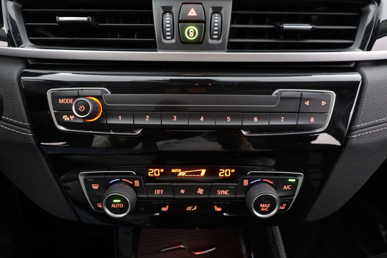 BMW X2 2023 F39 xDrive 25e A Charged Edition - Huippuvarusteet | Vakkari | Muistipenkki | Hifit | Comfort access | P.Kamera | LED | Sporttipenkit