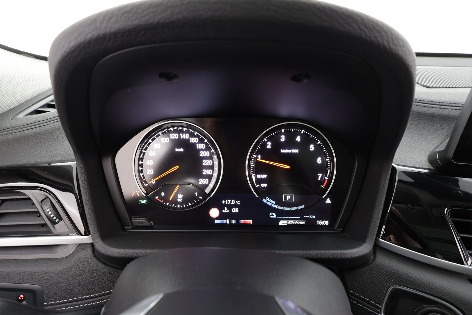 BMW X2 2023 F39 xDrive 25e A Charged Edition - Huippuvarusteet | Vakkari | Muistipenkki | Hifit | Comfort access | P.Kamera | LED | Sporttipenkit