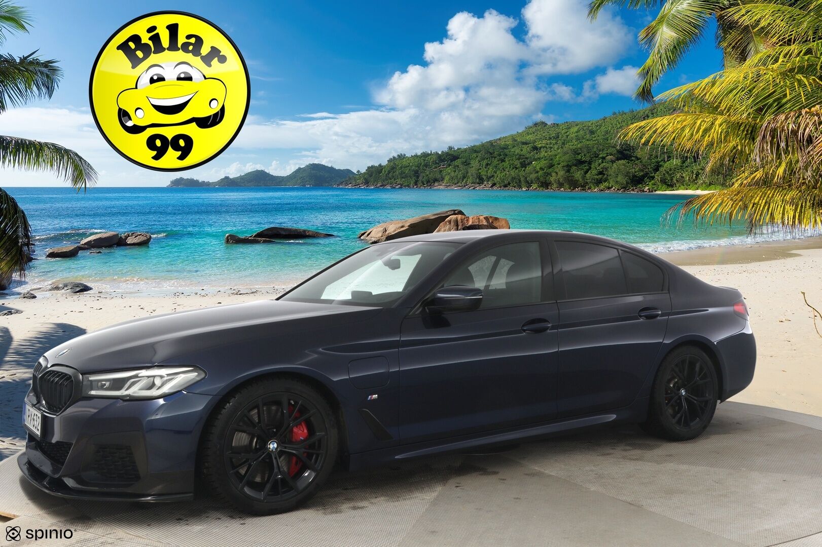 BMW 545 2021 G30 Sedan 545e xDrive A Charged Edition M Sport* H&K / HUD / Adapt. LED / Comfort Access * - * Pysäköinti lämmitin / Sporttipenkit  / P-Kamera / CarPlay / Prof. Navi *