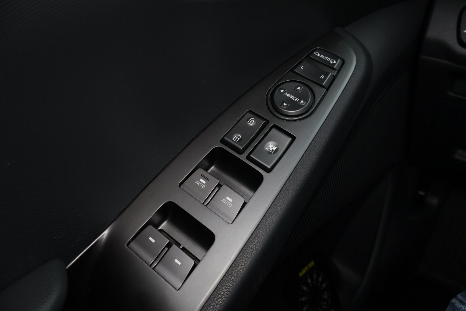 Hyundai IONIQ hybrid 2020 1,6 hybrid 141 hv 6-DCT Style MY20 *ACC / Bliss / Lane assist / Infinity Premium Sound / HUD* - *ACC / Bliss / Lane assist / Infinity Premium Sound / HUD*