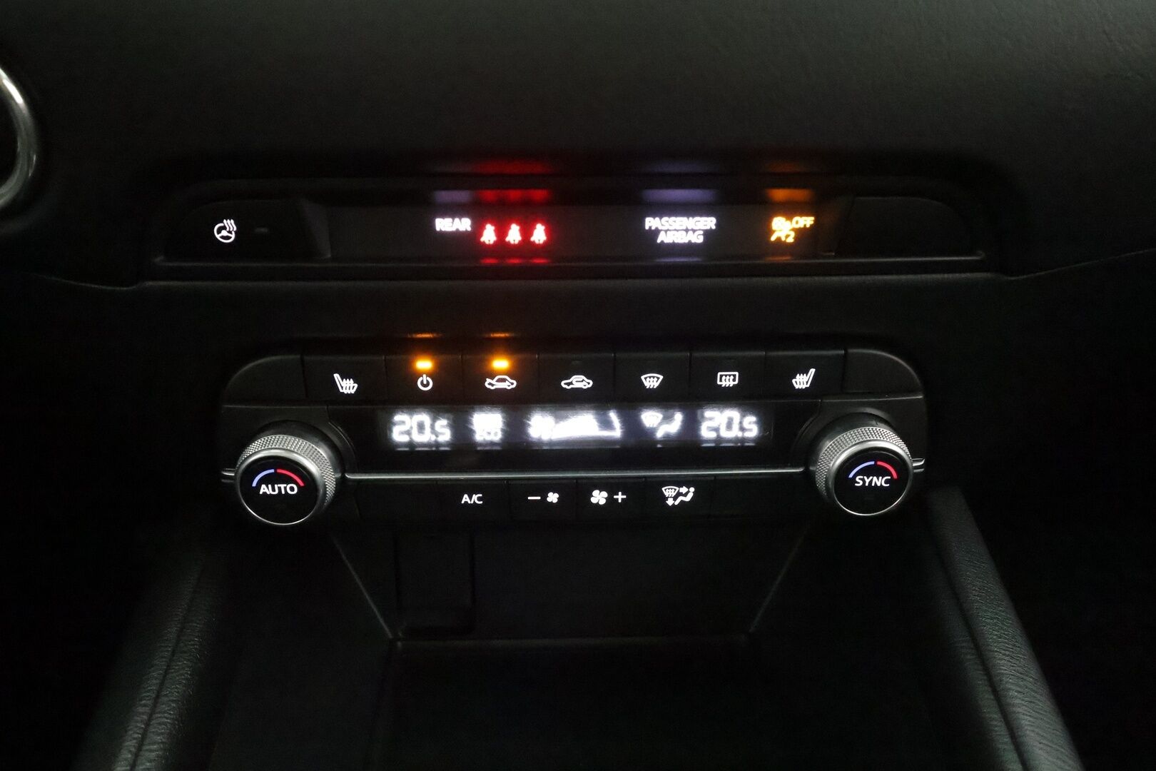 Mazda CX-5 2023 2,0 (165hv) Skyactiv-G AWD Vision 6AT * LED / P.Kamera / Sisätilanlämmitin / Navi / Kaistavahti / Vakkari * - 1-om Suomi-auto / Kahdet renkaat aluvanteilla / Merkkihuollot