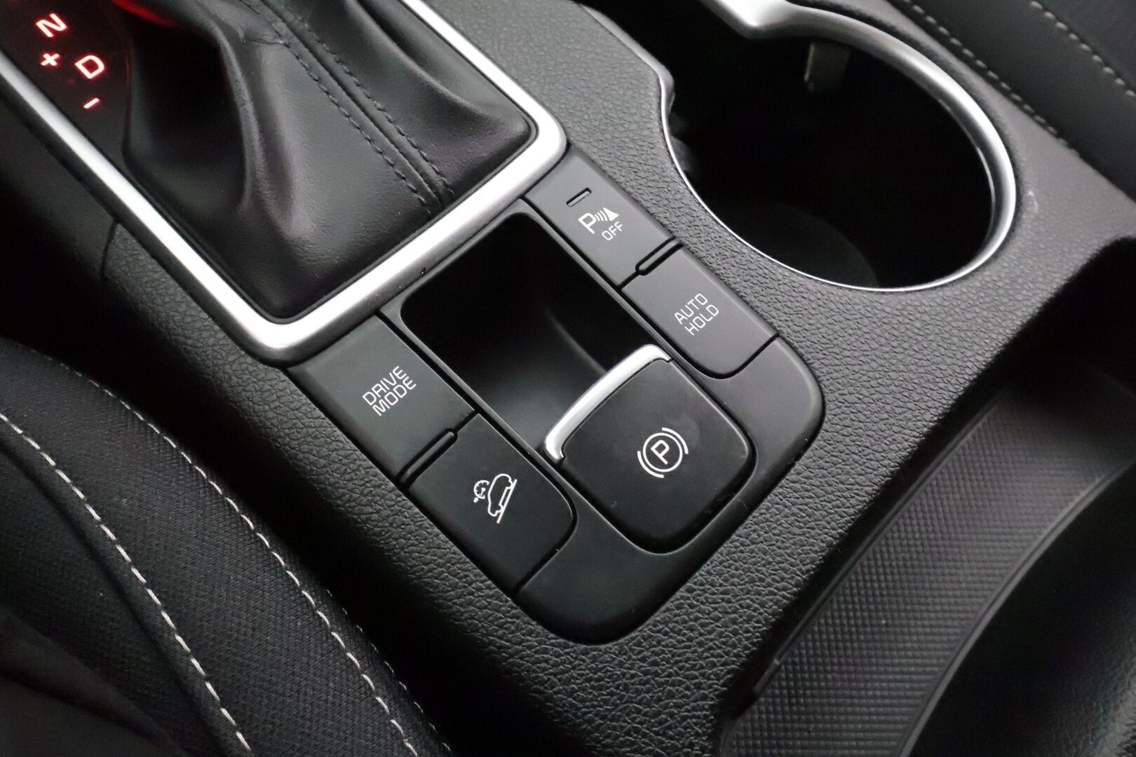 Kia Sportage 2020 1,6 T-GDI ISG Urban Active DCT A/T EcoDynamics * Suomi-auto / Vakkari / P.kamera / Lohkolämmitin * - Kahdet renkaat aluvanteilla - HULLU BLACKWEEK KORKOTARJOUS 2,49%