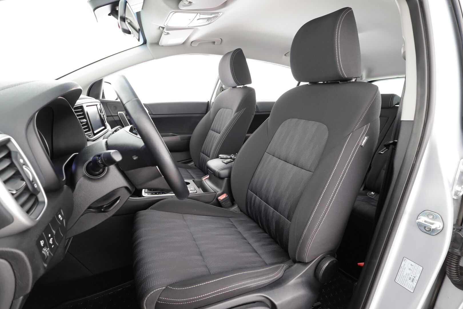 Kia Sportage 2020 1,6 T-GDI ISG Urban Active DCT A/T EcoDynamics * Suomi-auto / Vakkari / P.kamera / Lohkolämmitin * - Kahdet renkaat aluvanteilla - HULLU BLACKWEEK KORKOTARJOUS 2,49%