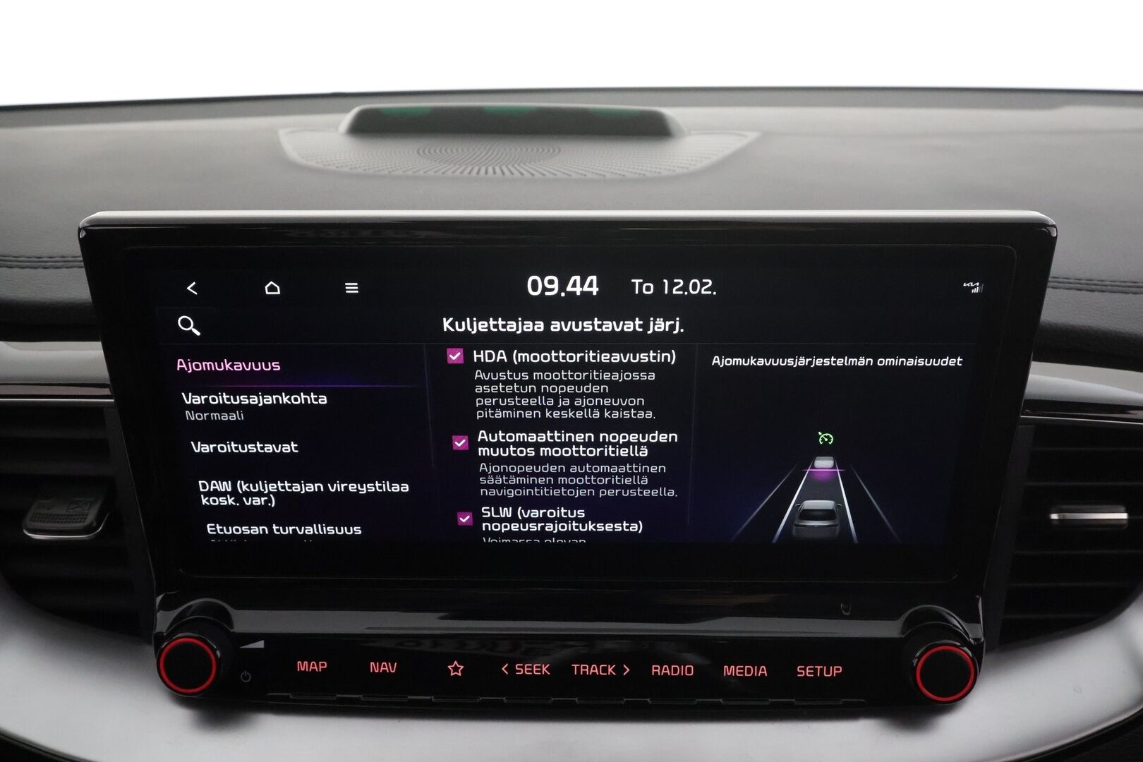 Kia XCeed 2023 1,6 GDI Plug-In Hybrid Business Premium DCT * ACC / Lasikattoluukku / Muistipenkki / LED / Navi / P.kamera * - Ilmastoidut nahat / Kahdet renkaat aluvanteilla / Merkkihuollettu