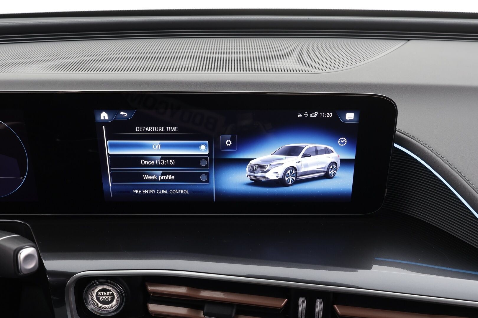 Mercedes-Benz EQC 2023 400 4MATIC AMG * Distronic+ / Vetokoukku / Multibeam LED / Muistipenkit / 360 Kamera / Keyless * - Merkkihuollettu / Akku kuntotarkastettu SoH 97,2%