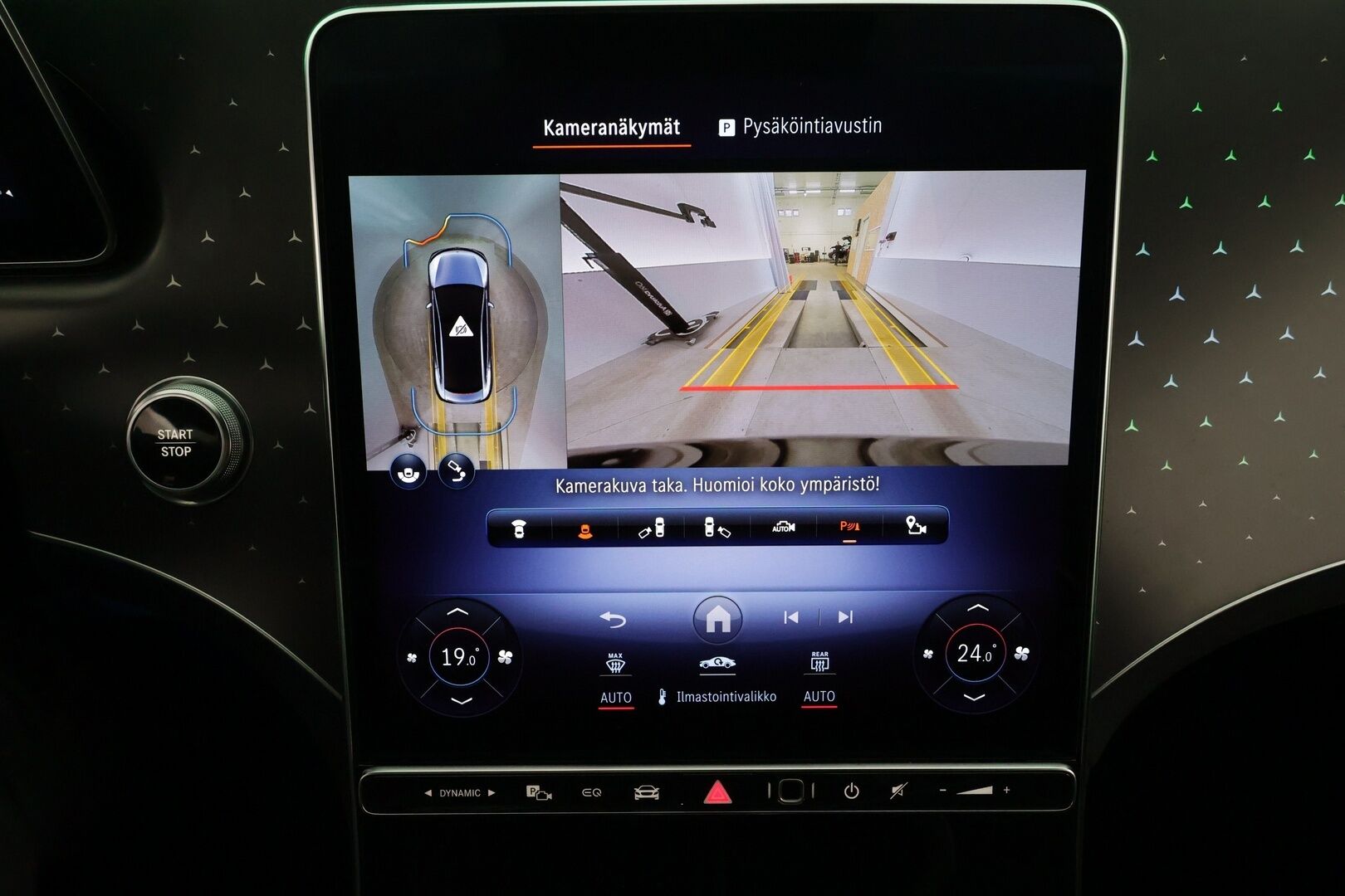 Mercedes-Benz EQE 2023 500 4MATIC AMG * Koukku / Distronic / Ilma-alusta / Digital-Lights / 360 / Burmester / Comfort-penkit Muistilla * - Akku kuntotarkastettu SoH 98,8 / Kahdet renkaat aluvanteilla