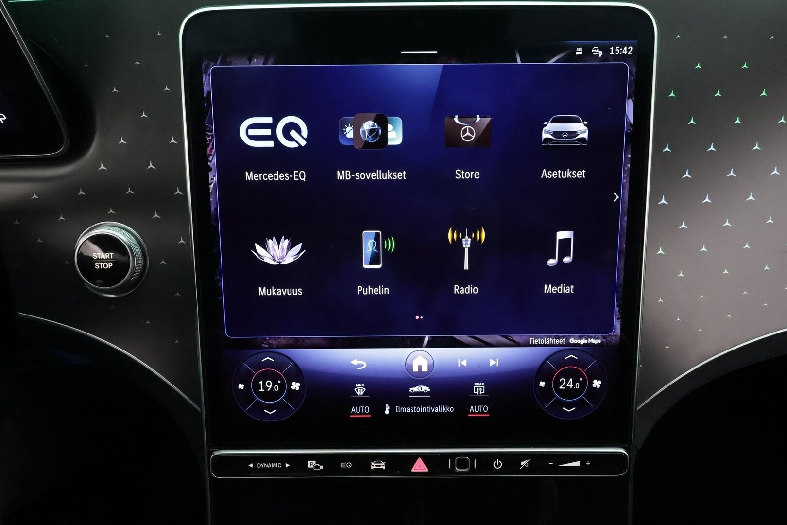 Mercedes-Benz EQE 2023 500 4MATIC AMG * Koukku / Distronic / Ilma-alusta / Digital-Lights / 360 / Burmester / Comfort-penkit Muistilla * - Akku kuntotarkastettu SoH 98,8 / Kahdet renkaat aluvanteilla