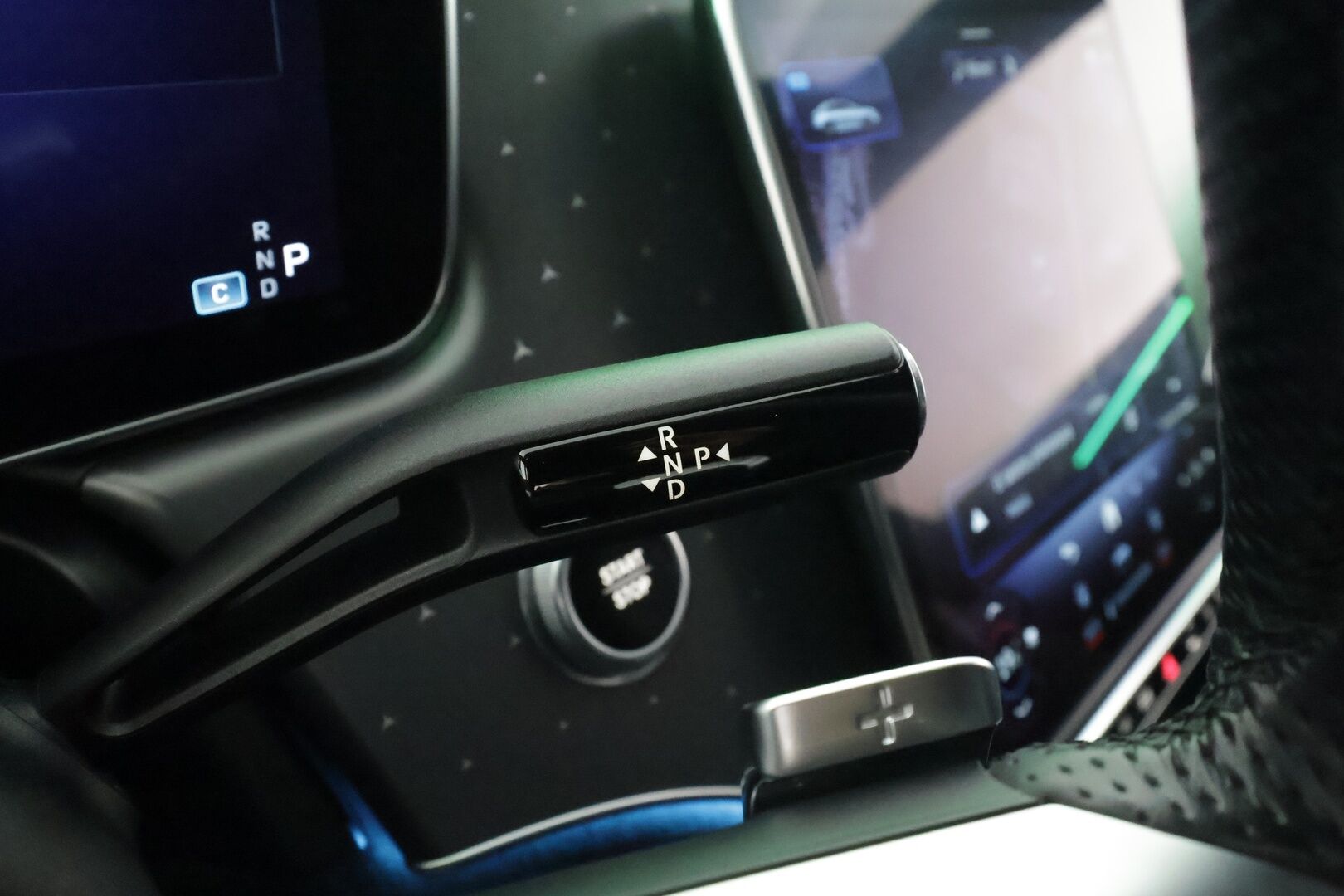 Mercedes-Benz EQE 2023 500 4MATIC AMG * Koukku / Distronic / Ilma-alusta / Digital-Lights / 360 / Burmester / Comfort-penkit Muistilla * - Akku kuntotarkastettu SoH 98,8 / Kahdet renkaat aluvanteilla