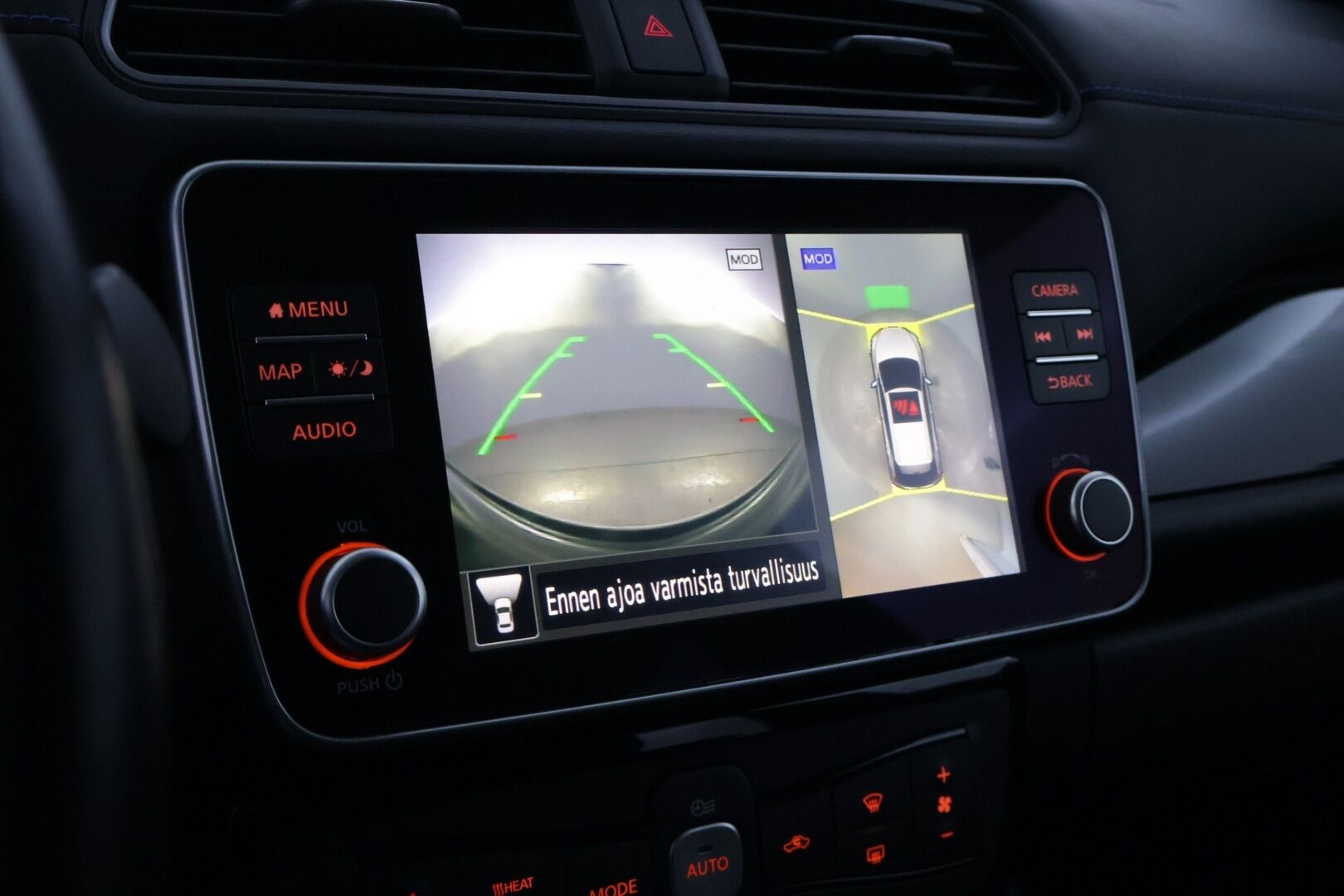 Nissan Leaf 2024 40kWh Tekna MY22 *Nahka-alcantara / 360° / ILP / Bose / ACC* - Harvinaiset varusteet! / Kahdet huippu renkaat! 