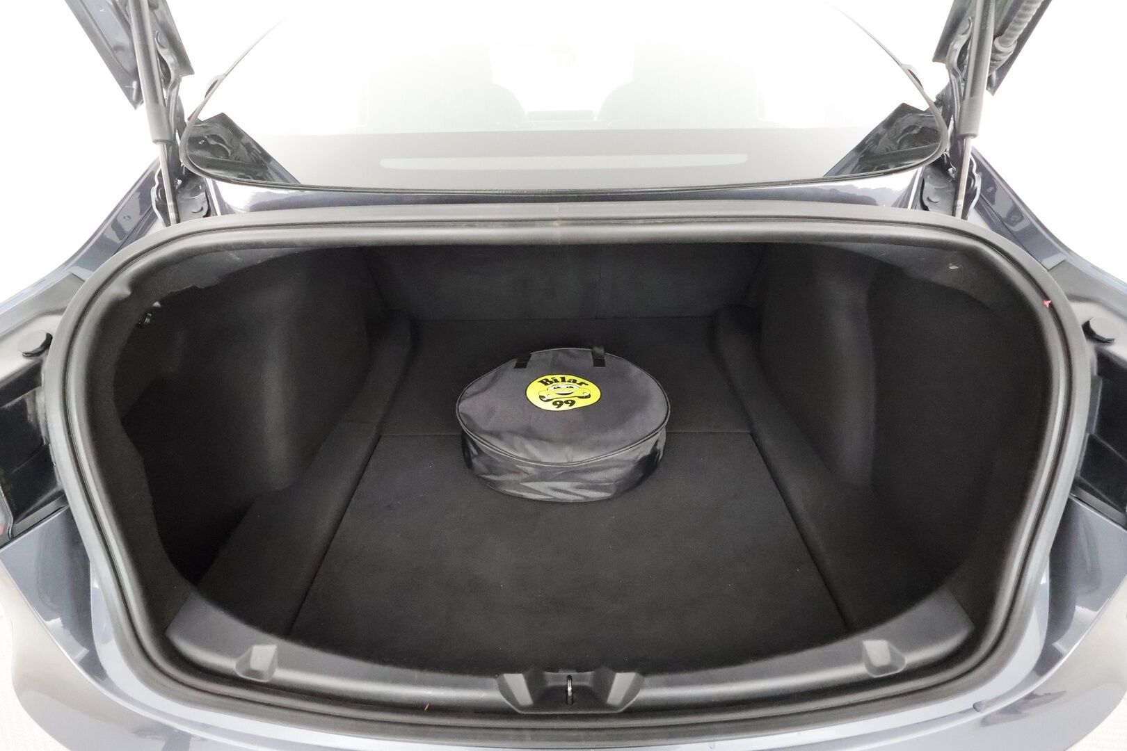 Tesla Model 3 2020 Long Range - | Lasikatto | ACC | LED | Muistipenkki | P.Kamera | Premium Audio | Navi | Kaistavahti | Keyless | 2x Latauskaapelit | Kahdet renkaat |