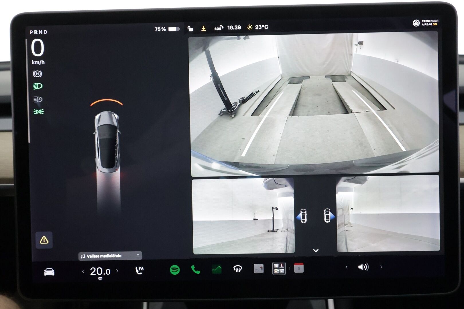 Tesla Model 3 2020 Long Range - | Lasikatto | ACC | LED | Muistipenkki | P.Kamera | Premium Audio | Navi | Kaistavahti | Keyless | 2x Latauskaapelit | Kahdet renkaat |