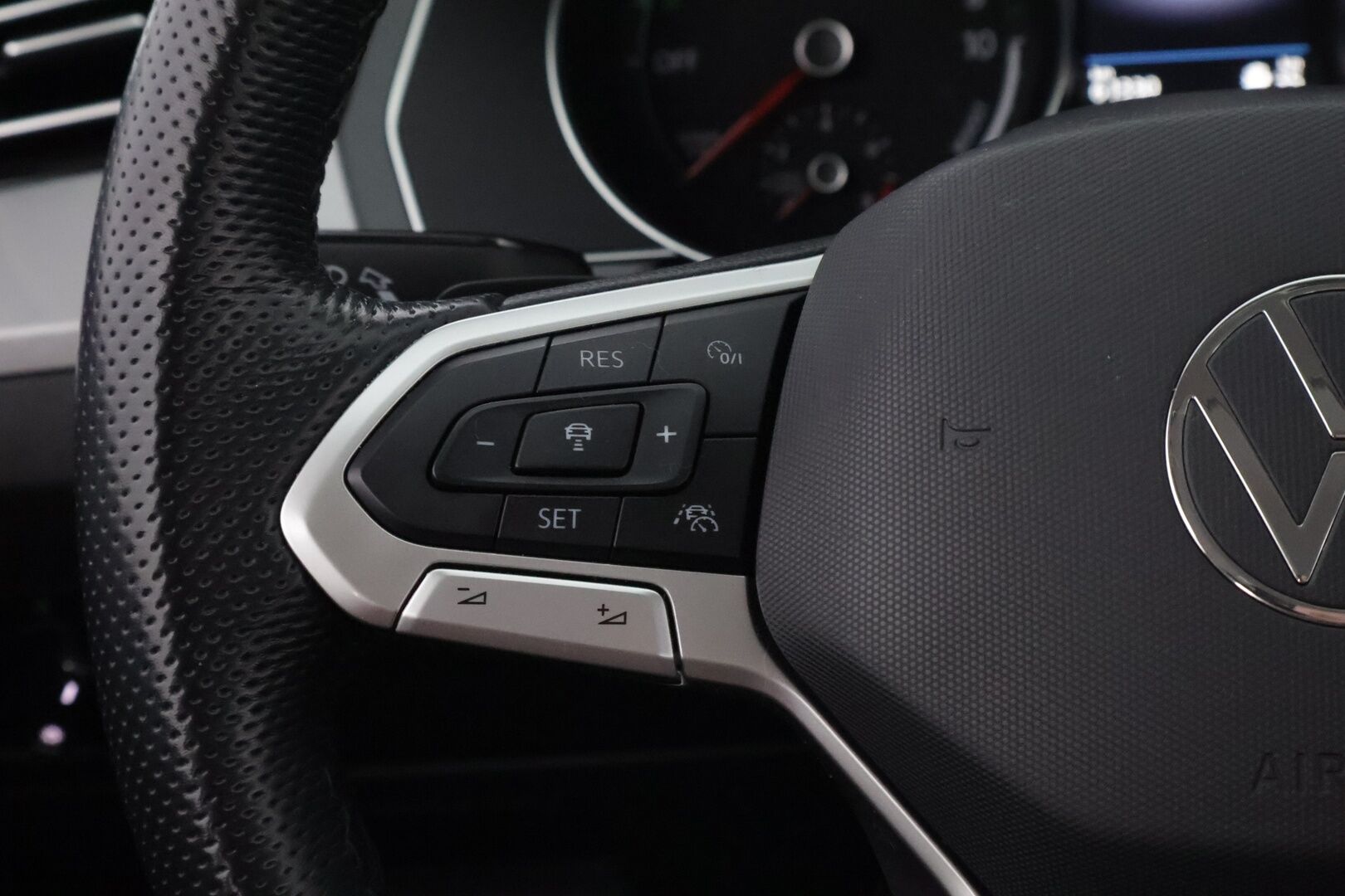 Volkswagen Passat 2021 Variant GTE Plug-In Hybrid 160 kW DSG-automaatti * Adapt.Vakkari / Peruutuskamera / LED / Hieronta / ErgoComfort / Tulossa Myyntiin! - Tulossa Myyntiin!