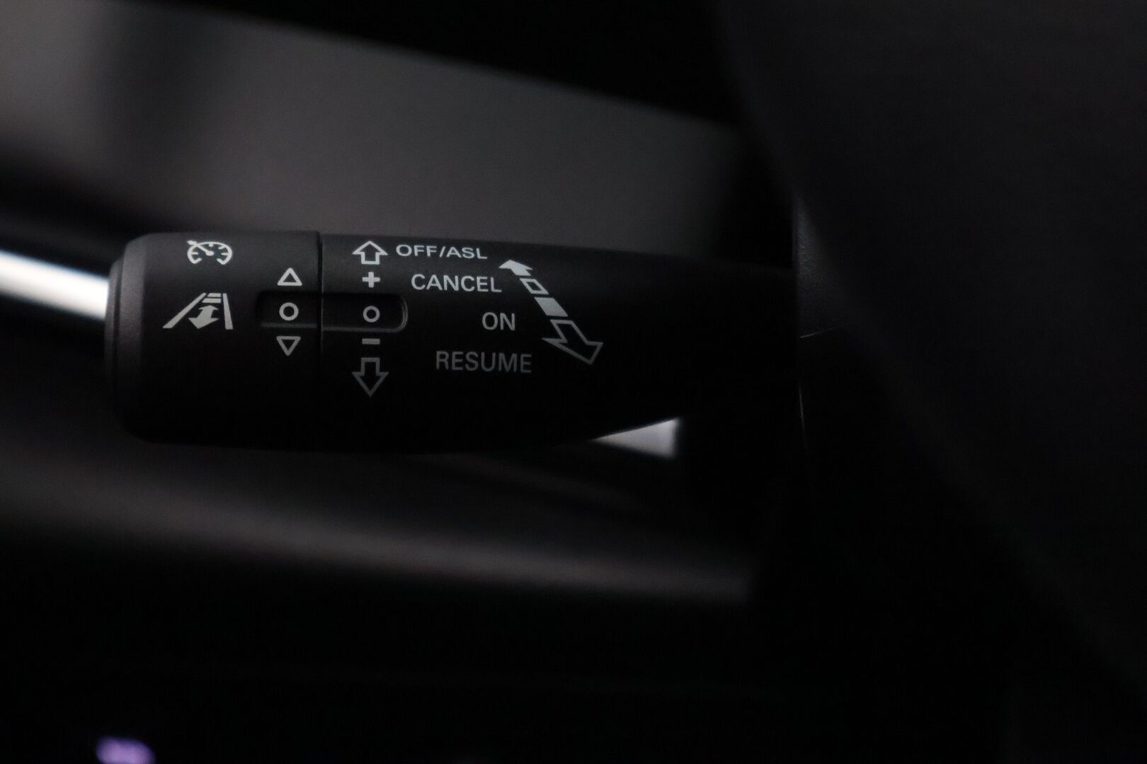 MG MARVEL R 2022 Electric 70kWh Luxury - Panorama / ACC / 360 Kamera / Tehdastakuu voimassa / Ilmastoidut istuimet / BLIS / Juuri tullut Tampereelle!