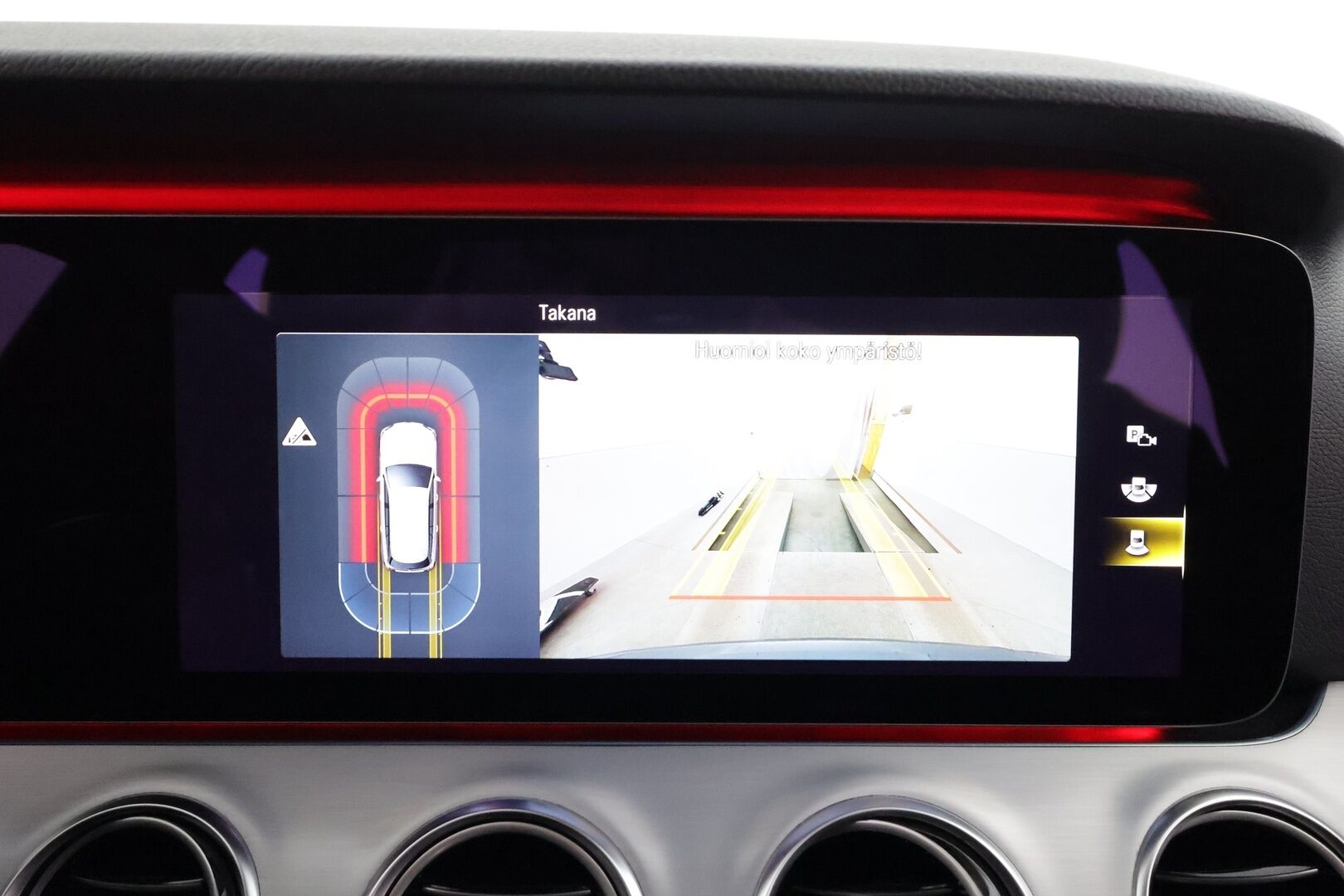 Mercedes-Benz E 2021 300de T A Business Edition EQ Power * Widescreen / Distronic / Multibeam / P.kamera / Sportpenkit / Navi / Kaistavahti * - *2x Latauskaapelit / Kahdet renkaat*