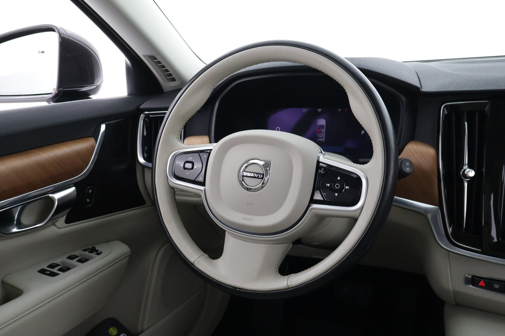 Volvo V90 2022 T6 AWD Inscription Expression *Webasto / Pilot Assist / Harman/Kardon / P-kamera / Koukku / Sporttinahat / KeylessGo* - 2x Alumiinivanteet / BLIS / Vaalea nahkasisusta!