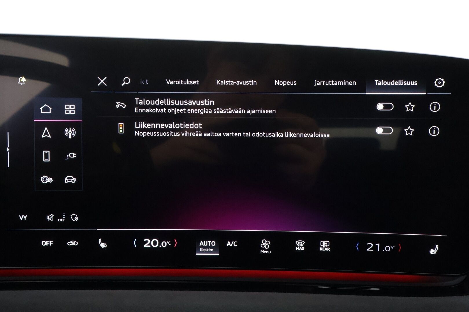 Audi S6 e-tron 2025 Avant quattro - | ACC | ILP | Koukku | B&O | HUD | 360° | Matrix | Muistipenkki | Ilma-alusta | Matkustajan näyttö | Kaistaohjaus | BSM | Nahka-alcantara | Keyless | - KORKO VAIN 3,99 %