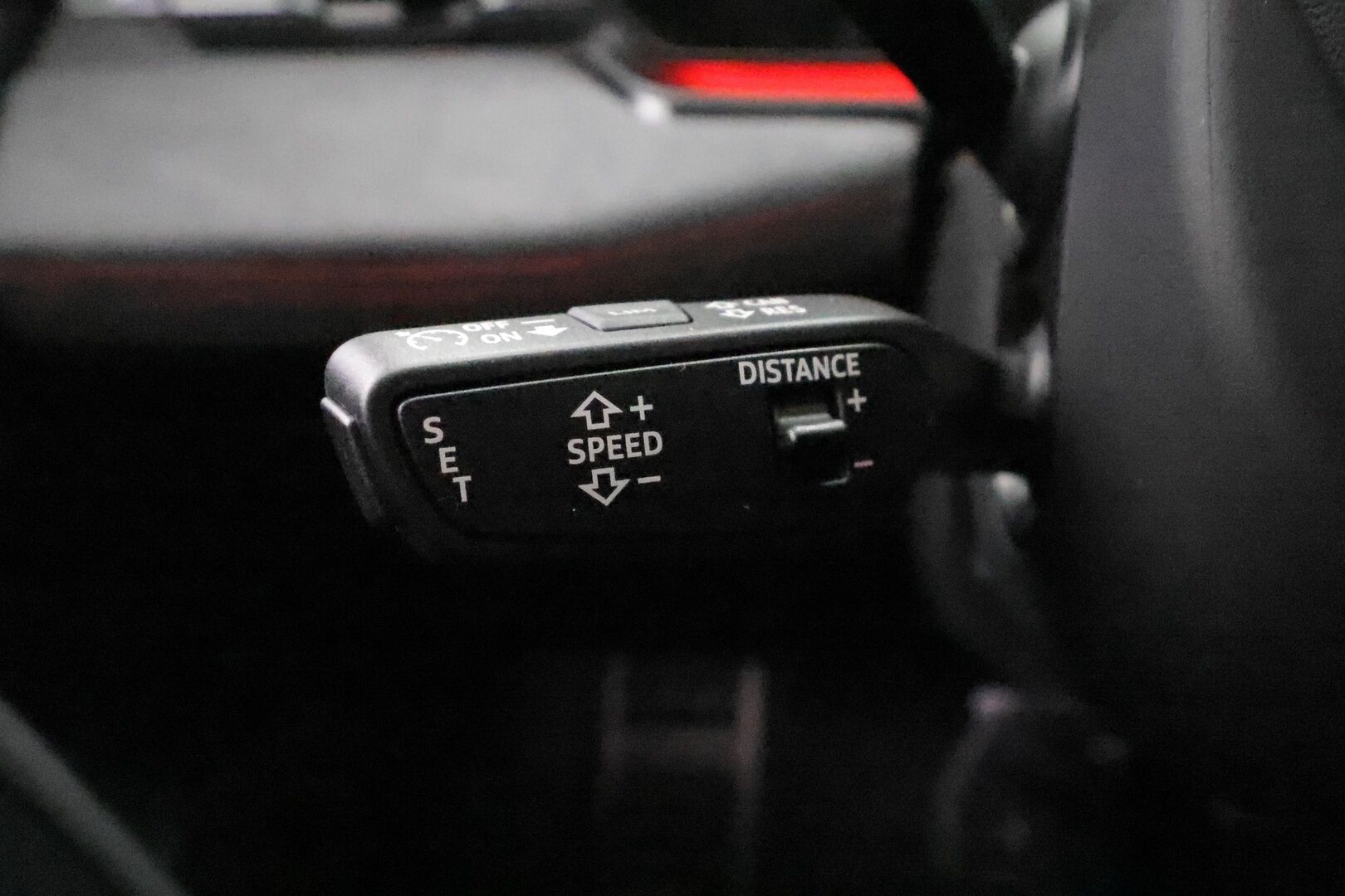 Audi S6 e-tron 2025 Avant quattro - | ACC | ILP | Koukku | B&O | HUD | 360° | Matrix | Muistipenkki | Ilma-alusta | Matkustajan näyttö | Kaistaohjaus | BSM | Nahka-alcantara | Keyless | - KORKO VAIN 3,99 %