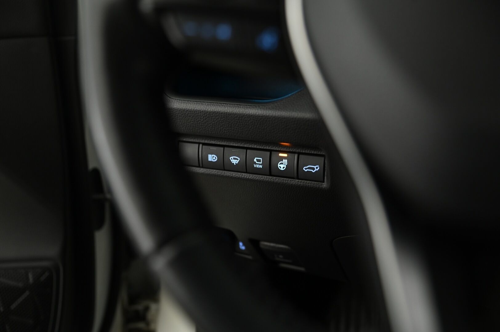 Toyota RAV4 2019 2,5 Hybrid AWD-i Style *JBL / 360 Kamera / ACC / KeylessGo / Sähköpenkki / Digitaalinen Taustapeili / S.Luukku* - 3,99 % KORKOTARJOUS TÄHÄN AUTOON - TALOUDELLINEN MAASTURI FIKSUILLA HUOLLOILLA SEKÄ KAKSIN HUIPPURENKAIN!