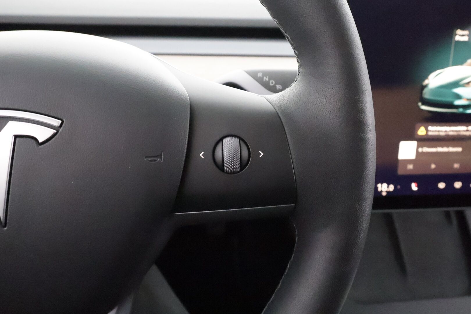 Tesla Model 3 2023 Standard Range Plus * Lasikatto / P.kamera / Matrix LED / Nahat / ILP * - HULLU BLACKWEEK KORKOTARJOUS 2,49%