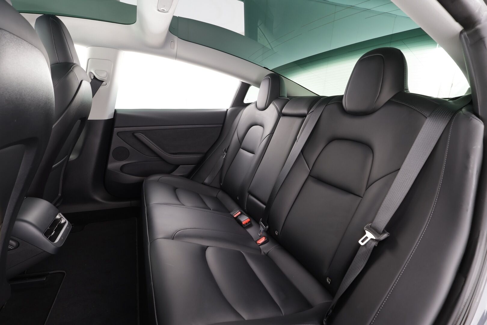 Tesla Model 3 2023 Standard Range Plus * Lasikatto / P.kamera / Matrix LED / Nahat / ILP * - HULLU BLACKWEEK KORKOTARJOUS 2,49%