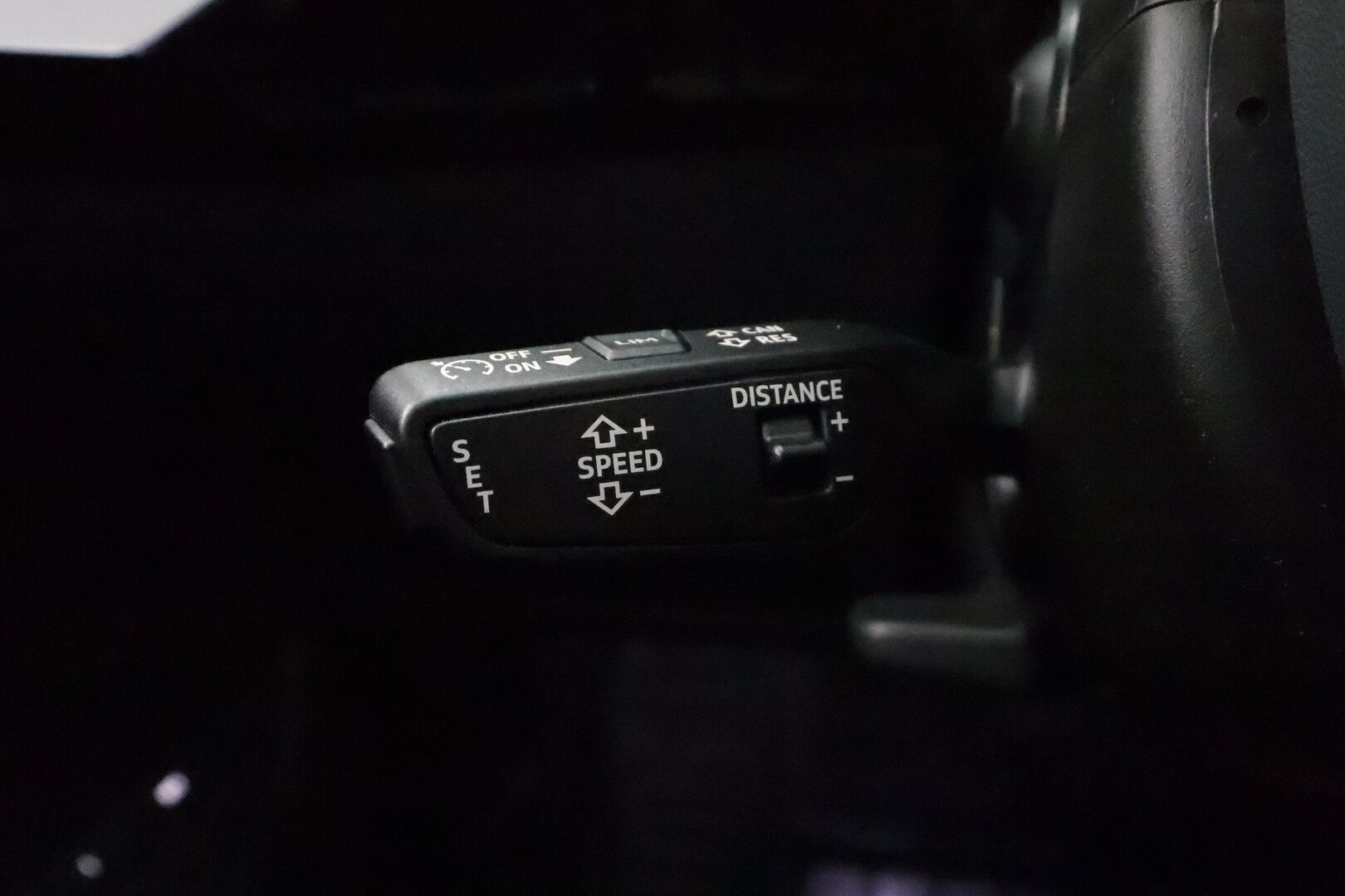 Audi e-tron 2022 55 quattro - | SoH 96,1% | ACC | Nahkasisusta | Navi | LED | Muistipenkki | 2 X Renkaat & Vanteet | 