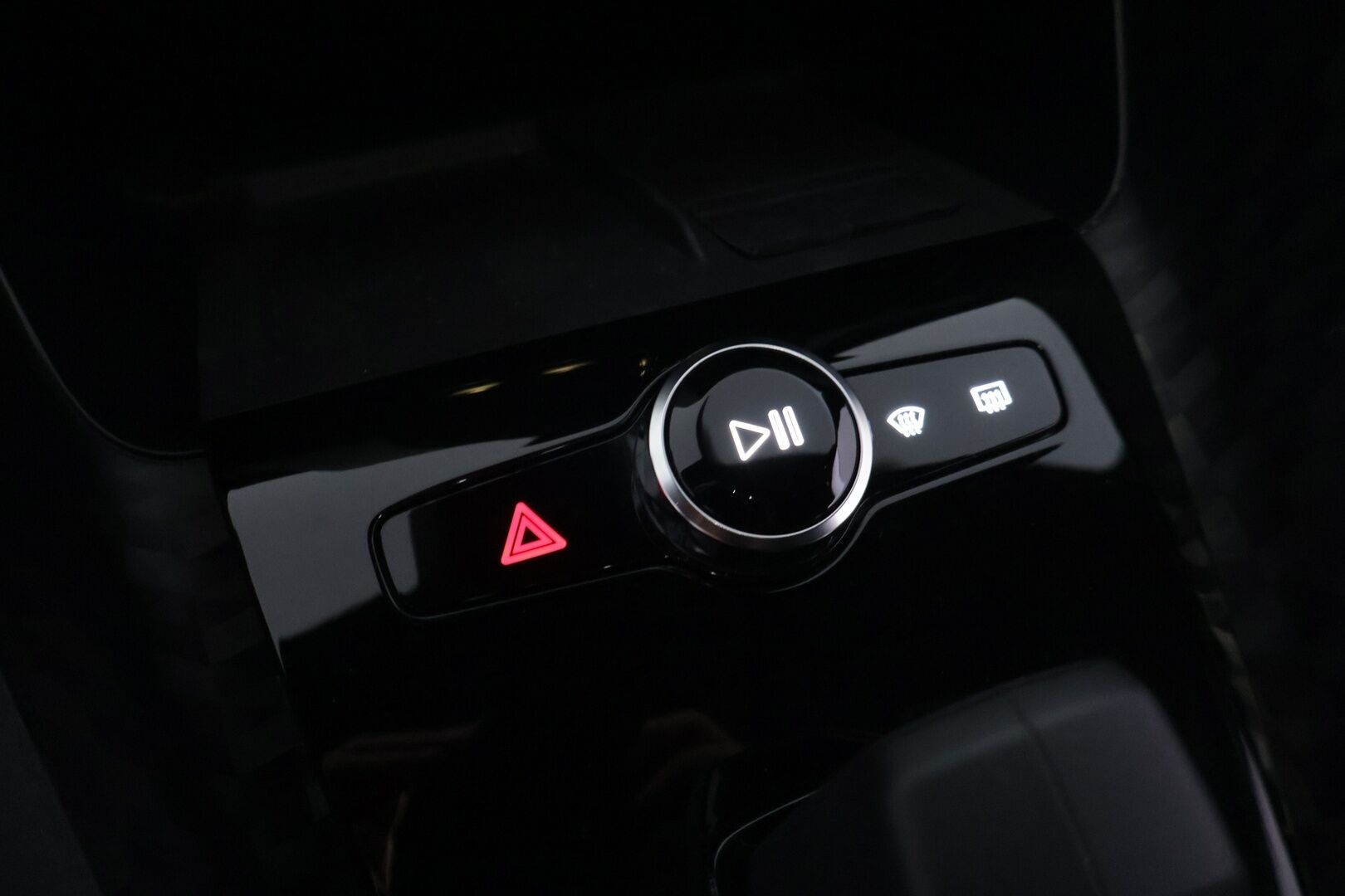 Polestar 2 2023 Standard Range Single Motor- Pilot Lite - * Pilot-Lite | ACC | 360 | Muistipenkki | LED | BLIS | Lane-Assist | Comfort Acces | CarPlay | 2x Alut * 