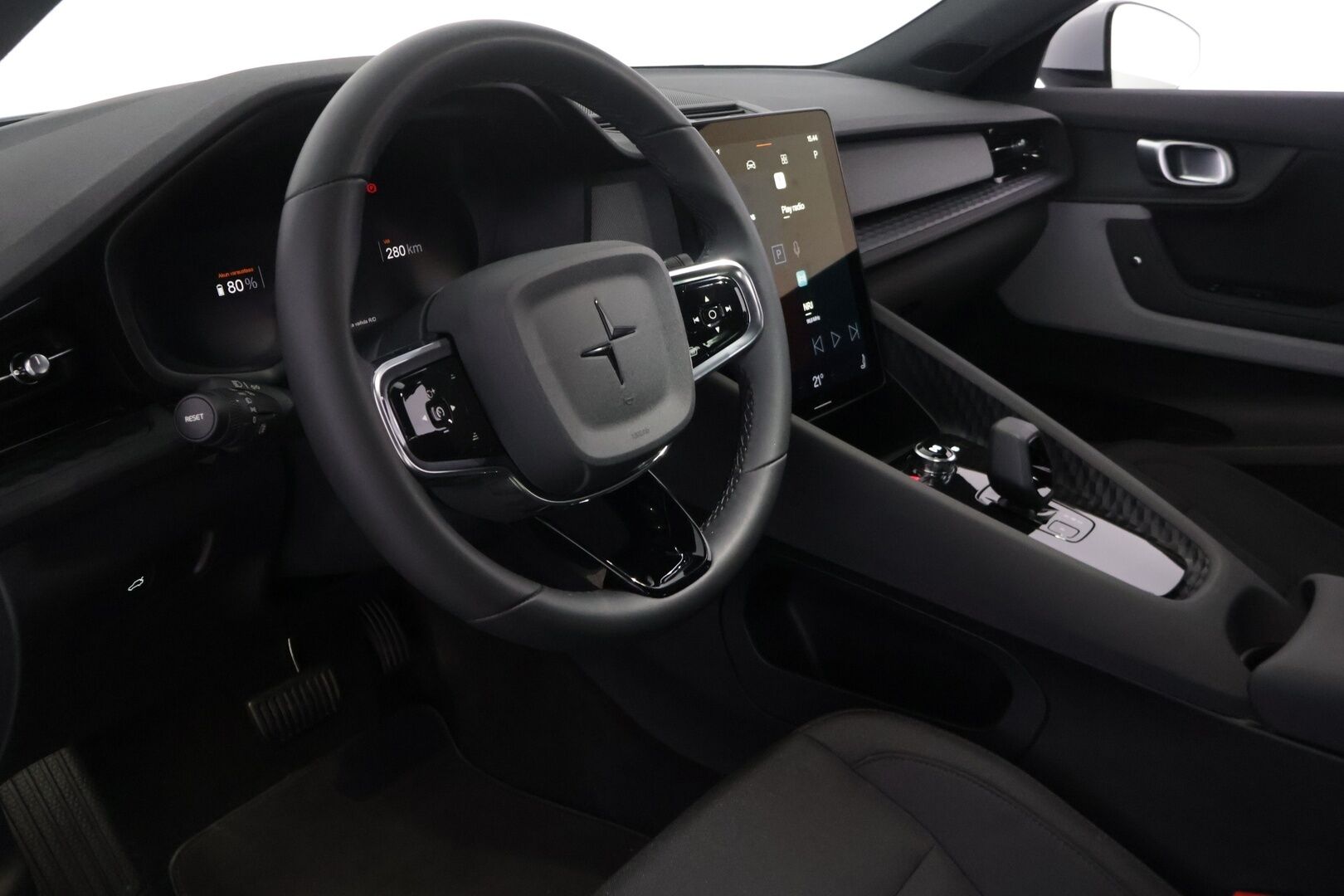 Polestar 2 2023 Standard Range Single Motor- Pilot Lite - * Pilot-Lite | ACC | 360 | Muistipenkki | LED | BLIS | Lane-Assist | Comfort Acces | CarPlay | 2x Alut * 