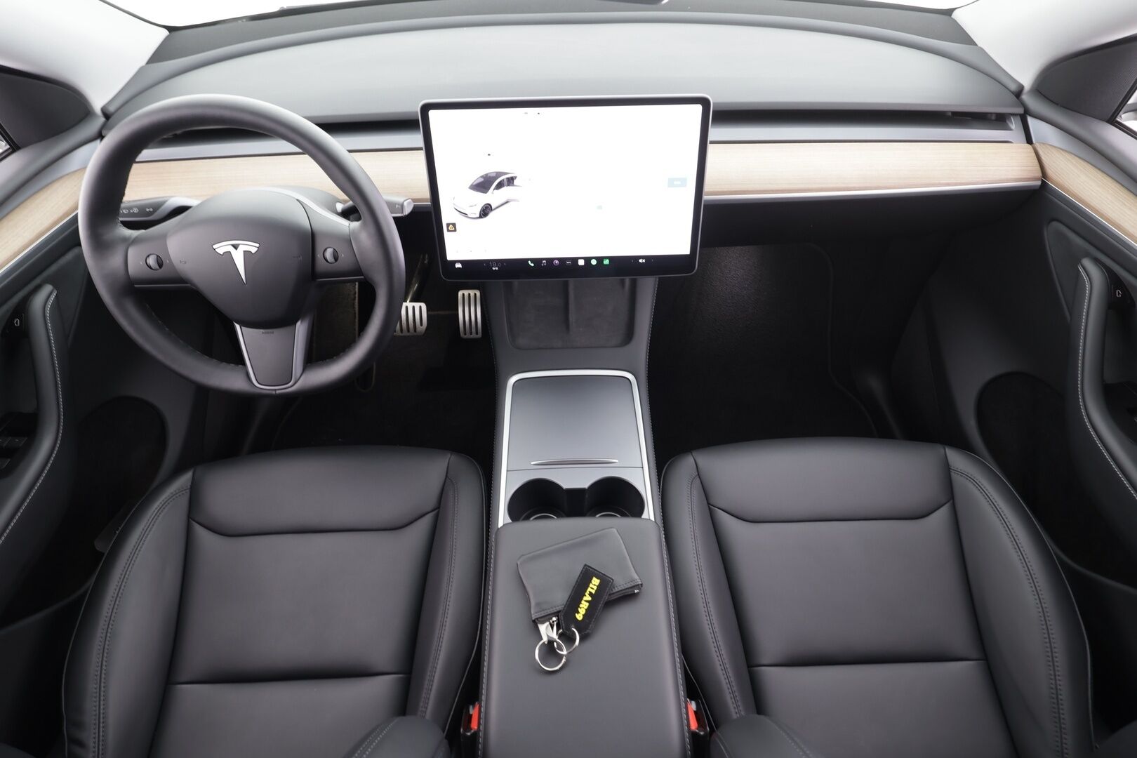 Tesla Model Y 2022 Performance * Lasikatto / Matrix LED / Premium Audio / ILP / Koukku / Mustat nahat / ACC / P.kamera * - Akku kuntotarkastettu! - HULLUT VÄLIPÄIVÄT KORKOTARJOUS 2,49%