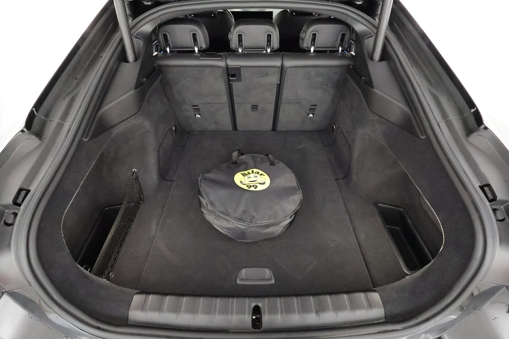 BMW i4 2023 eDrive 35 Charged M-Sport * ACC / HUD / P.kamera / Hifi / Sporttipenkit / LED / Navi / Sähköluukku * - Akku kuntotarkastettu SoH 96,1% 