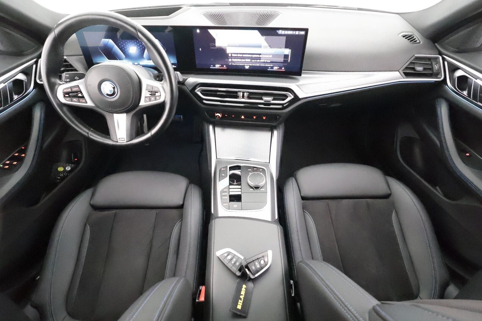 BMW i4 2023 eDrive 35 Charged M-Sport * ACC / HUD / P.kamera / Hifi / Sporttipenkit / LED / Navi / Sähköluukku * - Akku kuntotarkastettu SoH 96,1% 