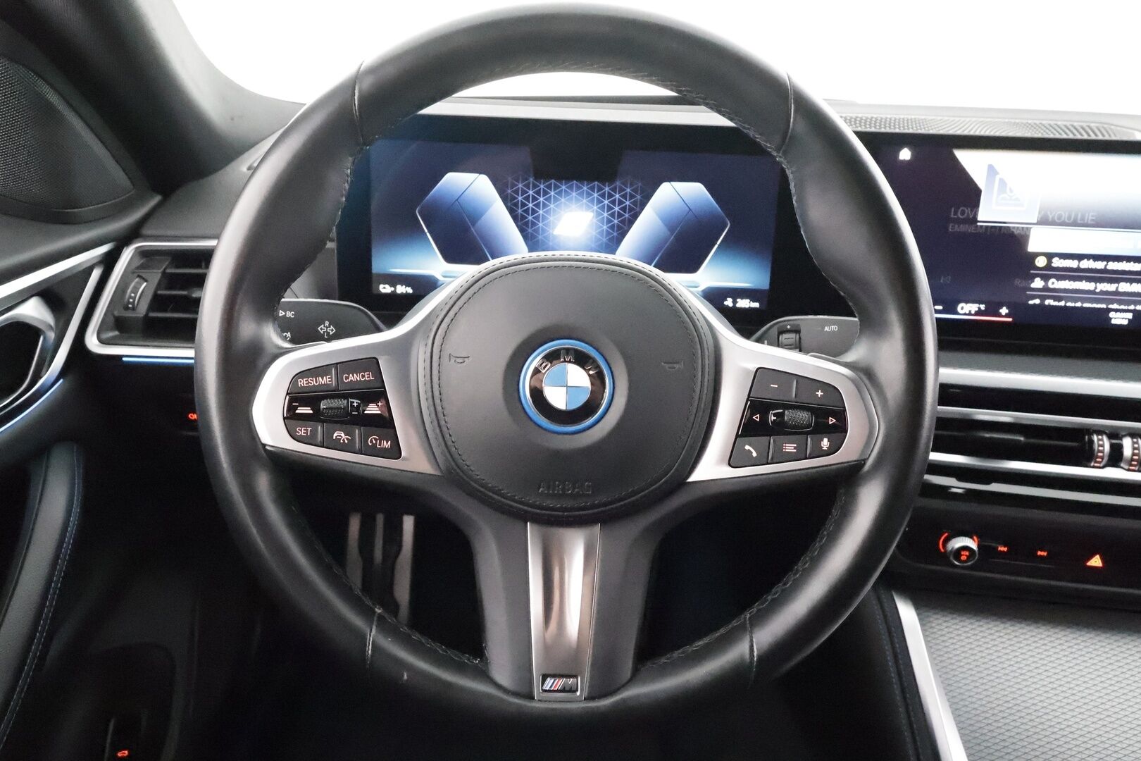 BMW i4 2023 eDrive 35 Charged M-Sport * ACC / HUD / P.kamera / Hifi / Sporttipenkit / LED / Navi / Sähköluukku * - Akku kuntotarkastettu SoH 96,1% 