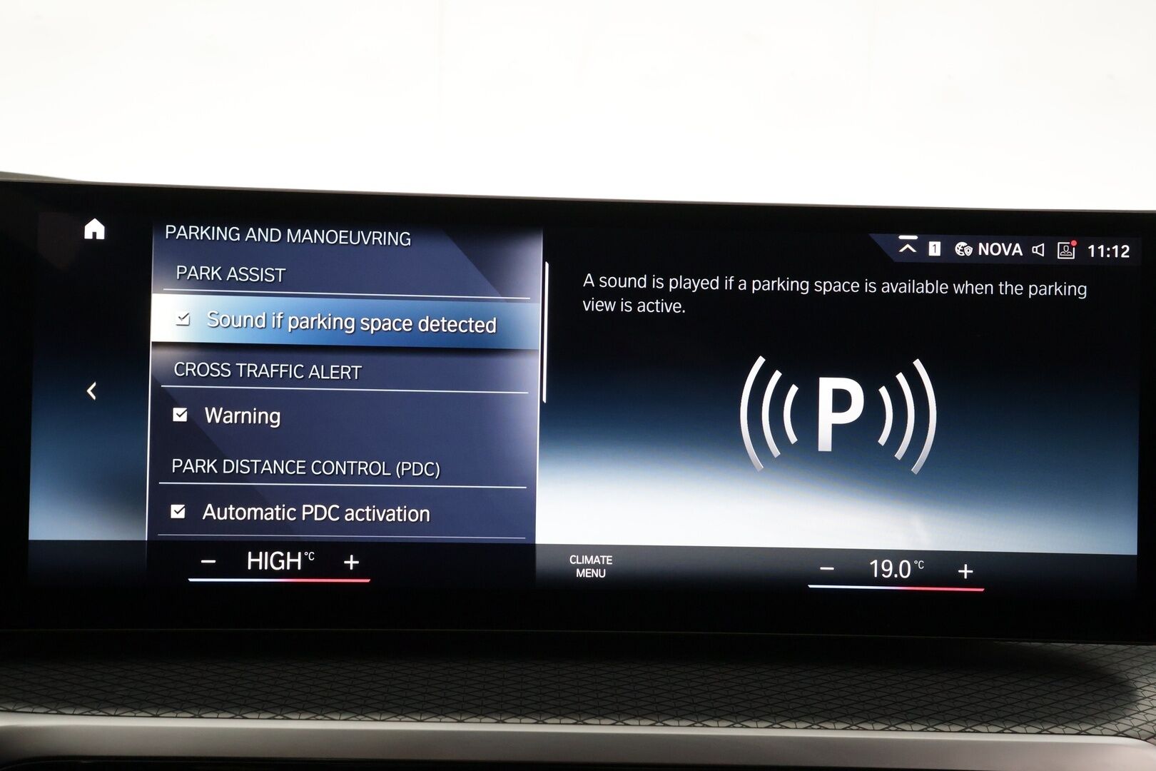 BMW i4 2023 eDrive 35 Charged M-Sport * ACC / HUD / P.kamera / Hifi / Sporttipenkit / LED / Navi / Sähköluukku * - Akku kuntotarkastettu SoH 96,1% 