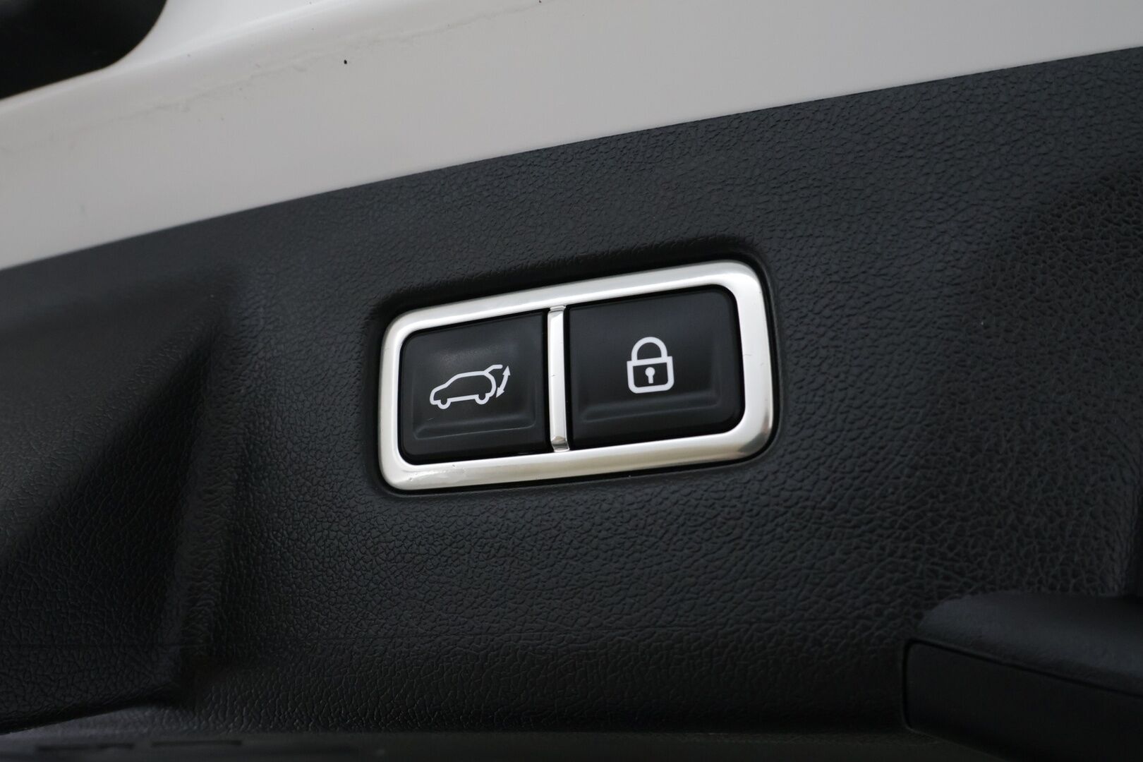 Kia Sorento 2022 1,6 T-GDI Plug-in Hybrid AWD Business Luxury AT 7P - *Merkkihuollot / Nappinahat muistilla ja ilmastoinnilla / Digimittaristo / Hud / bose / 360-kamera / P.kamera / Koukku / S.kontti*