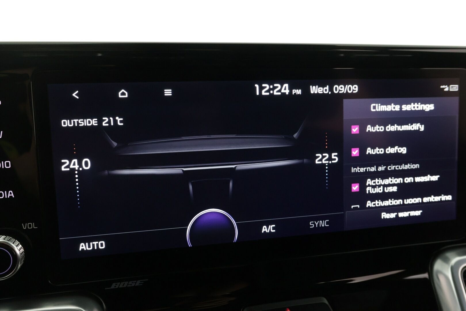 Kia Sorento 2022 1,6 T-GDI Plug-in Hybrid AWD Business Luxury AT 7P - *Merkkihuollot / Nappinahat muistilla ja ilmastoinnilla / Digimittaristo / Hud / bose / 360-kamera / P.kamera / Koukku / S.kontti*