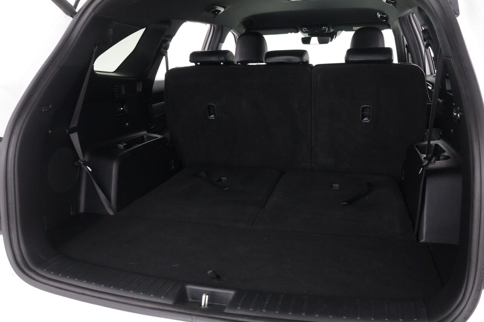 Kia Sorento 2022 1,6 T-GDI Plug-in Hybrid AWD Business Luxury AT 7P - *Merkkihuollot / Nappinahat muistilla ja ilmastoinnilla / Digimittaristo / Hud / bose / 360-kamera / P.kamera / Koukku / S.kontti*