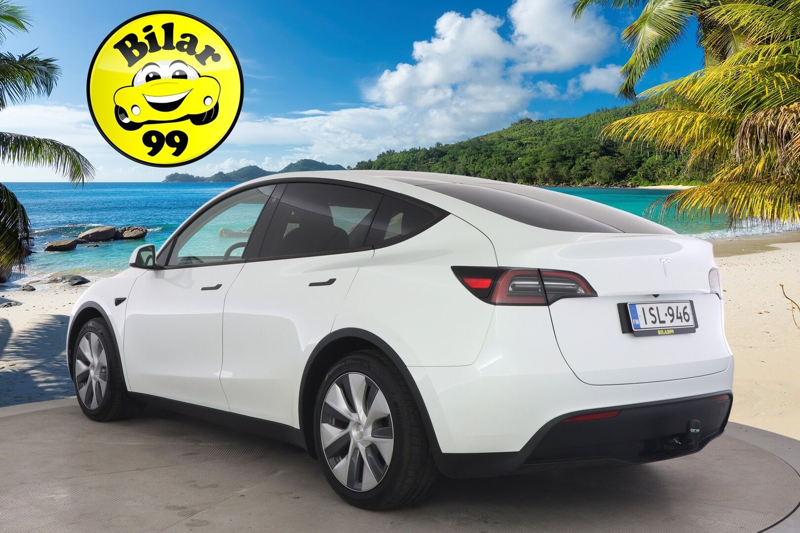 Tesla Model Y 2023 RWD *Autopilot / Lasikatto / AMD Ryzen / Lämpöpumppu / Premium Audio & Connectivity / Koukku / P.Kamerat / LED / Navi * - ALV-vähennyskelpoinen Model Y Tesla 2x vanteilla