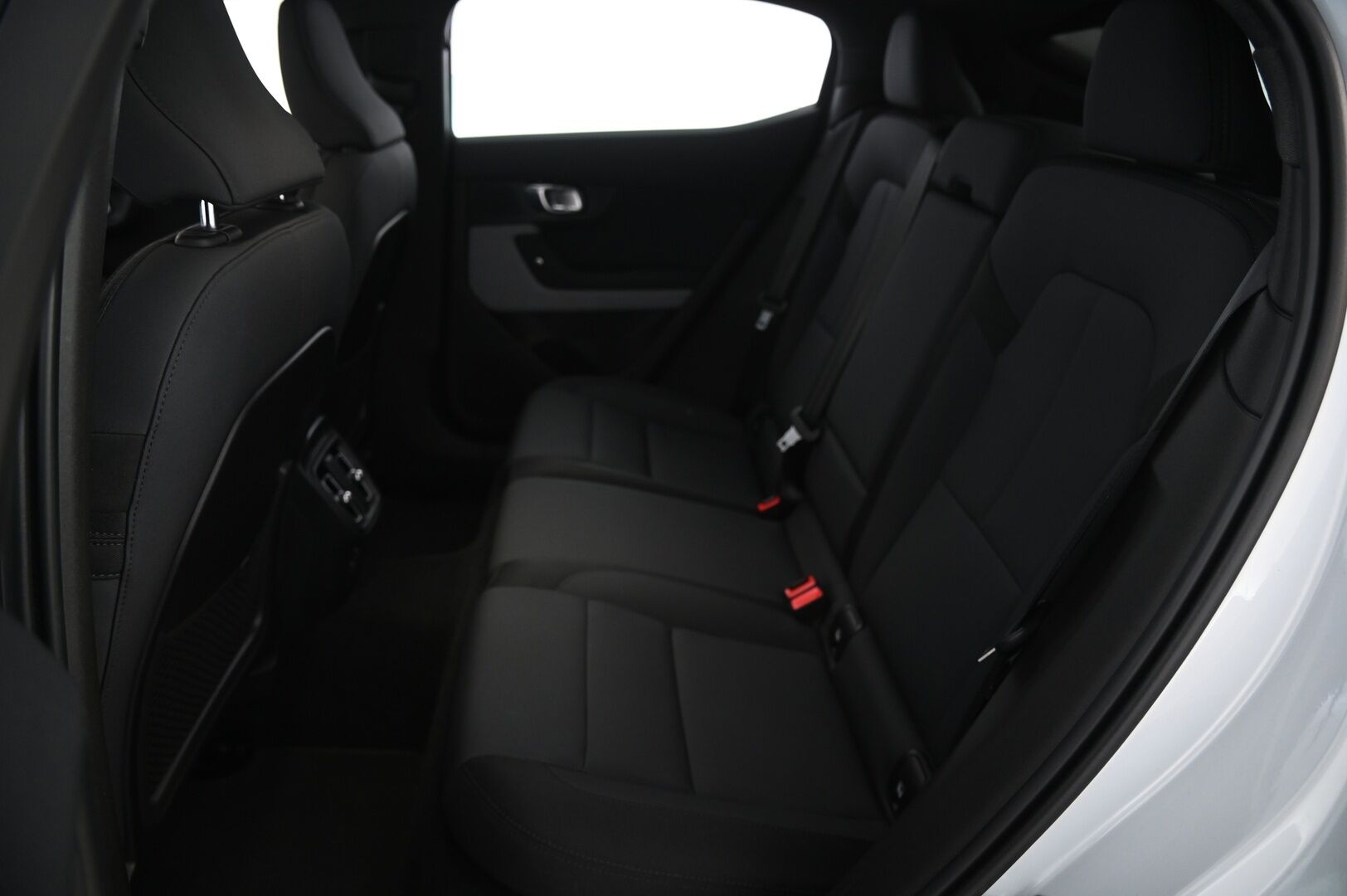 Polestar 2 2022 Long Range Single Motor, 170kW, 78kWh - SoH 91.9% | Pilot&Plus | ACC | BLISS | Pixel LED | Panorama | Lämpöpumppu | Muistipenkki | 360 kamera | 2x renkaat&vanteet