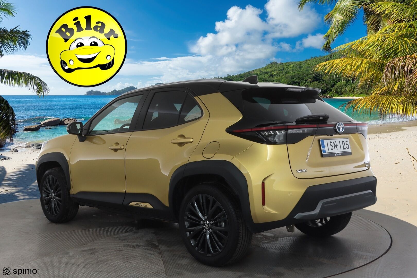 TOYOTA YARIS CROSS 2022 1,5 Hybrid AWD-i Adventure - | ACC | Navi | P.kamera | KeylessGo | Puolinahat|  Upea metalliväri | Haluttu Adventure malli | Kahdet renkaat vantein | 
