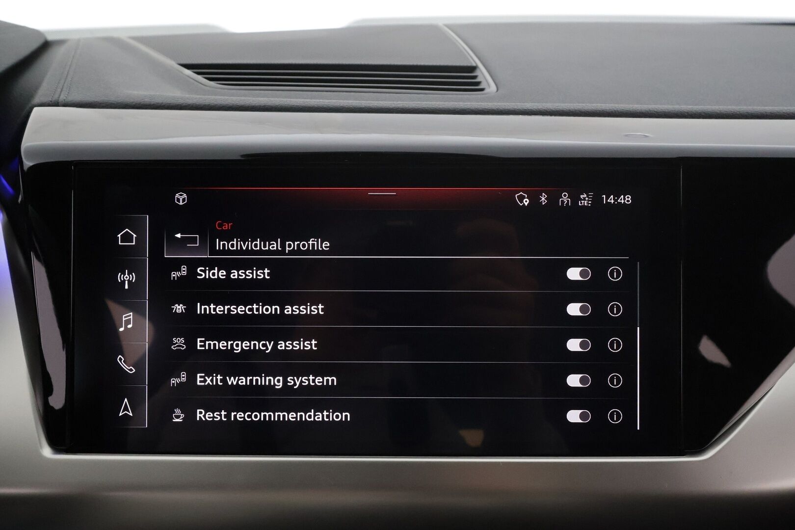 Audi E-TRON GT RS 2022 quattro * ACC / HUD / B&O / Night Vision / Ilma-alusta / 360° / Matrix LED / ILP / Lasikatto / KeylessGo / Muistipenkki / Puolinahat * - 1.Om Suomi-auto / Kahdet renkaat aluvanteilla / Merkkihuollettu