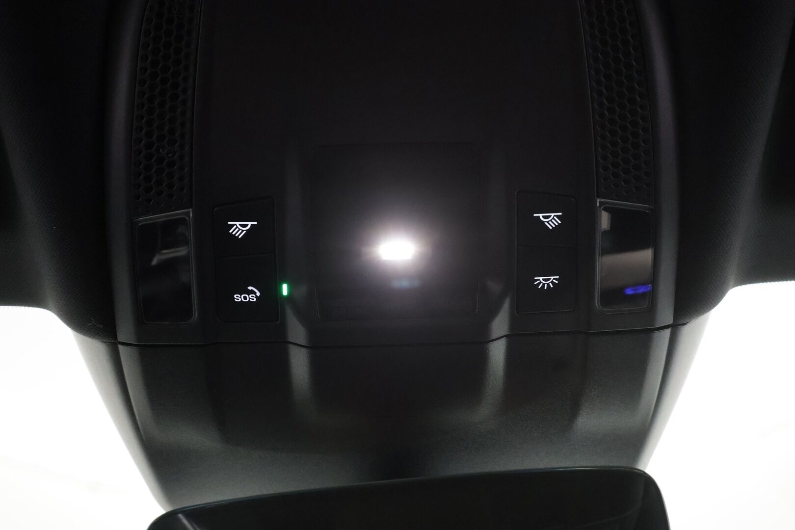 Audi E-TRON GT RS 2022 quattro * ACC / HUD / B&O / Night Vision / Ilma-alusta / 360° / Matrix LED / ILP / Lasikatto / KeylessGo / Muistipenkki / Puolinahat * - 1.Om Suomi-auto / Kahdet renkaat aluvanteilla / Merkkihuollettu