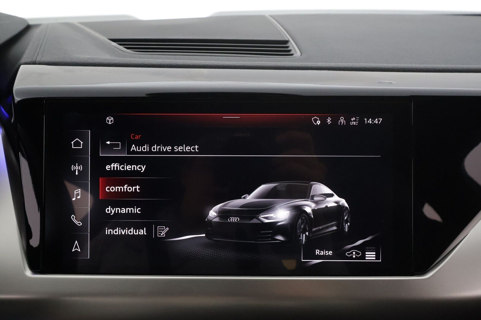 Audi E-TRON GT RS 2022 quattro * ACC / HUD / B&O / Night Vision / Ilma-alusta / 360° / Matrix LED / ILP / Lasikatto / KeylessGo / Muistipenkki / Puolinahat * - 1.Om Suomi-auto / Kahdet renkaat aluvanteilla / Merkkihuollettu