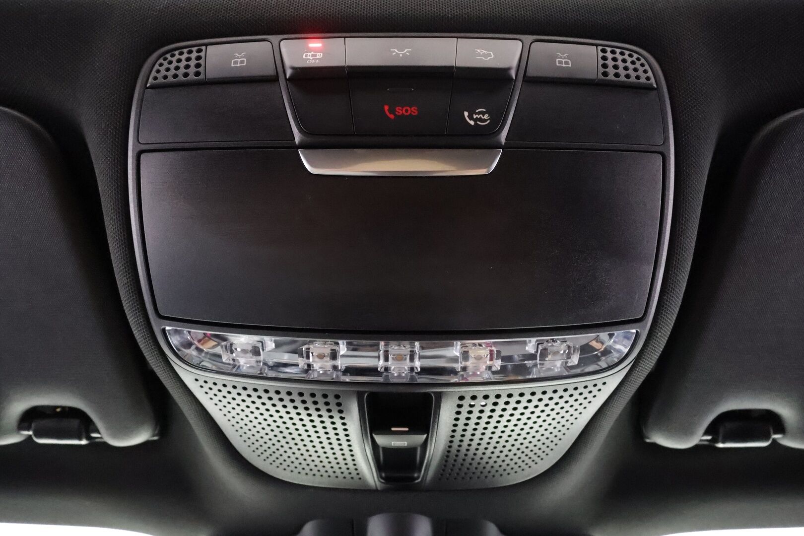 Mercedes-Benz EQC 2022 400 4MATIC Business AMG * Distronic+ / HUD / Widescreen / Multibeam / DTR+Q / 360° / Burmester / Muistipenkit *